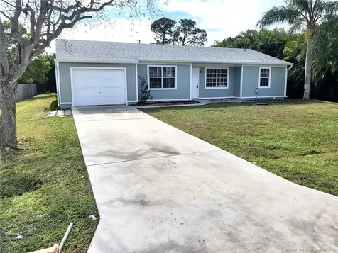 2965 SE Buccaneer Circle Port St Lucie FL 34952