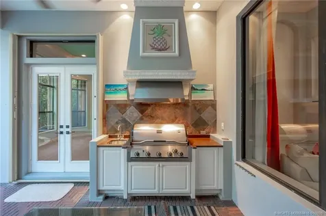 8104 SE Sand Crane Place Hobe Sound FL 33455