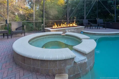 8104 SE Sand Crane Place Hobe Sound FL 33455