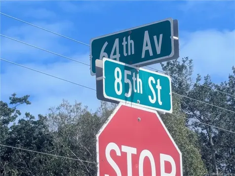 8346 64th Avenue Vero Beach FL 32967