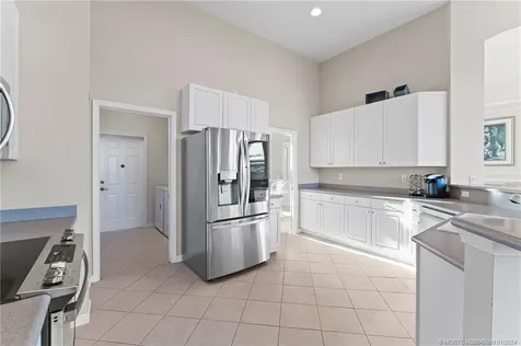 2013 SE Oxton Drive Port Saint Lucie FL 34952