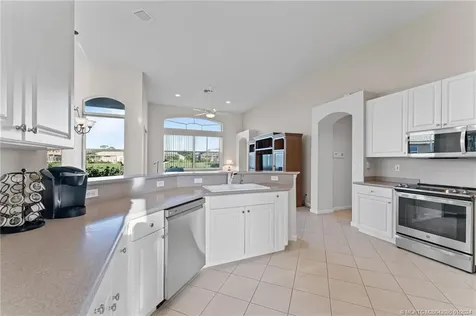 2013 SE Oxton Drive Port Saint Lucie FL 34952