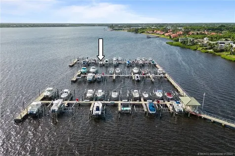 2013 SE Oxton Drive Port Saint Lucie FL 34952