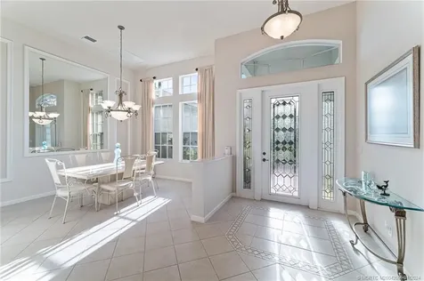 2013 SE Oxton Drive Port Saint Lucie FL 34952
