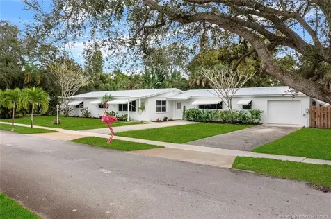 758 NE Alice Street Jensen Beach FL 34957