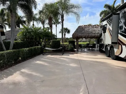 461 NW Sandtrap Lane Port St Lucie FL 34986