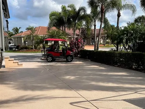 461 NW Sandtrap Lane Port St Lucie FL 34986