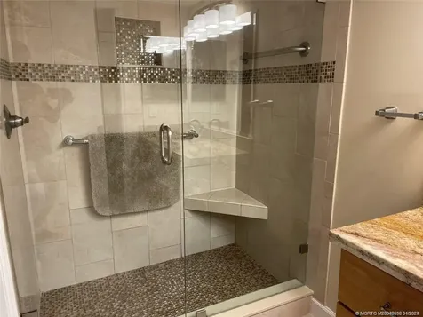 264 NE Edgewater Drive Stuart FL 34996