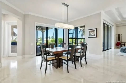 2905 SE Dune Drive Stuart FL 34996