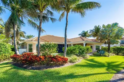 2905 SE Dune Drive Stuart FL 34996