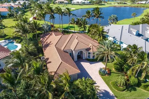 2905 SE Dune Drive Stuart FL 34996