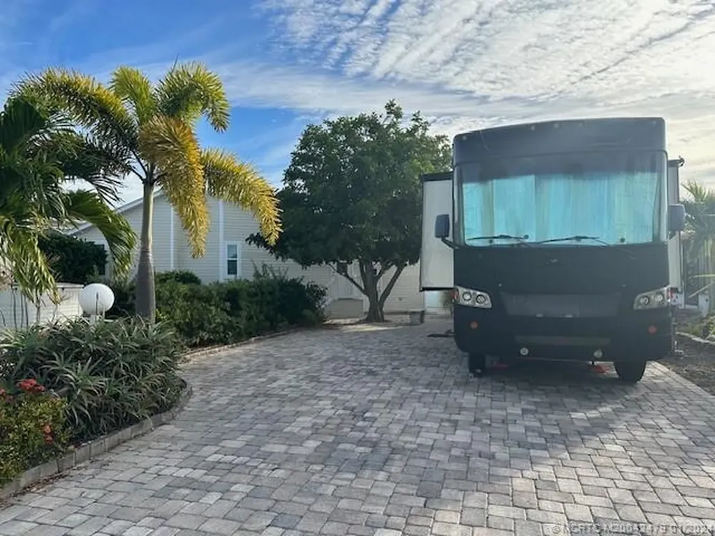 543 Nettles Boulevard Jensen Beach FL 34957