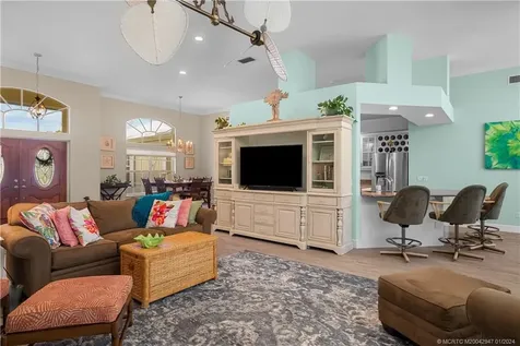 512 SE Krueger Creek Place Stuart FL 34996