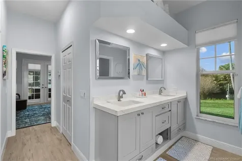 512 SE Krueger Creek Place Stuart FL 34996