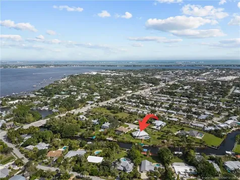 512 SE Krueger Creek Place Stuart FL 34996
