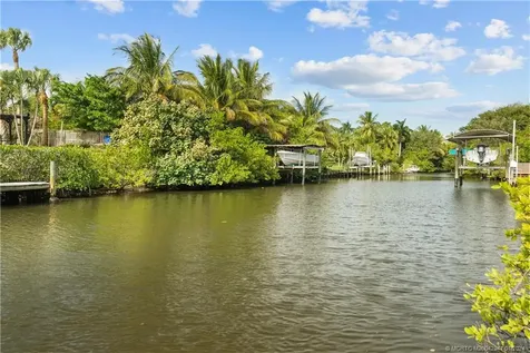512 SE Krueger Creek Place Stuart FL 34996