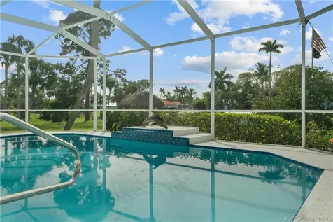 512 SE Krueger Creek Place Stuart FL 34996