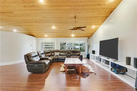 11555 SW Meadowlark Circle Stuart FL 34997