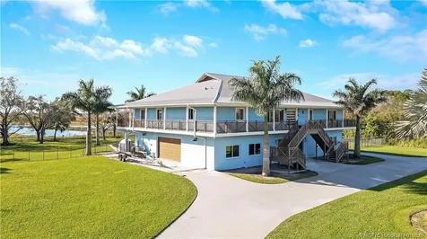 11555 SW Meadowlark Circle Stuart FL 34997