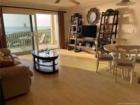 429 NE Tradewind Lane Hutchinson Island FL 34996