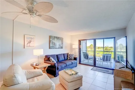 40 NE Plantation Road Stuart FL 34996