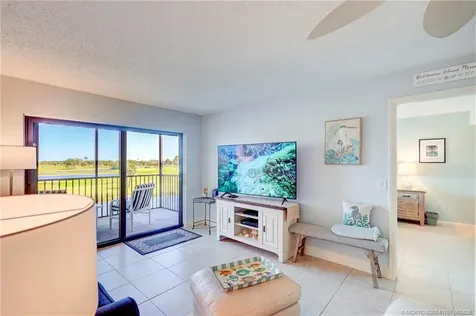 40 NE Plantation Road Stuart FL 34996