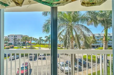 40 NE Plantation Road Stuart FL 34996