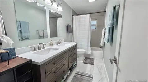 323 SW Ridge Lane Stuart FL 34994