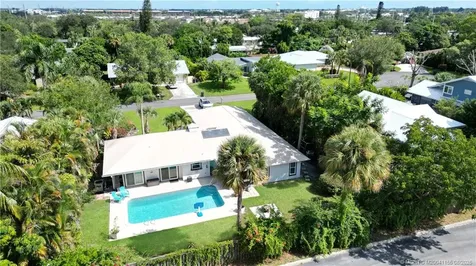 323 SW Ridge Lane Stuart FL 34994