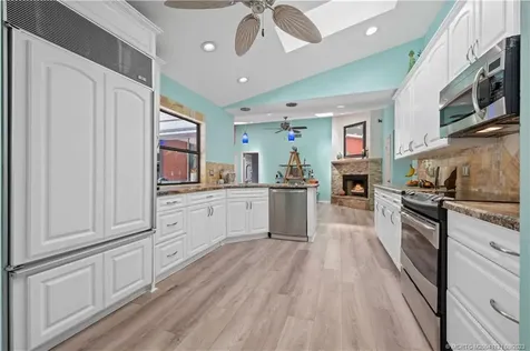 3055 SE Glasgow Drive Stuart FL 34997