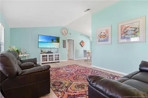 3055 SE Glasgow Drive Stuart FL 34997