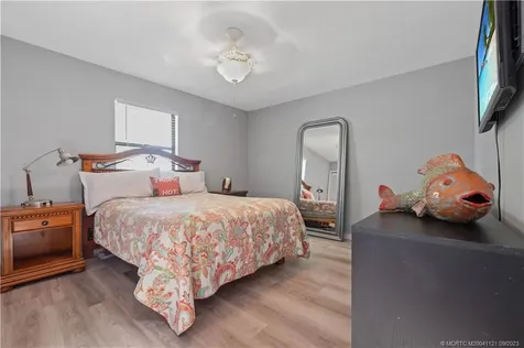 3055 SE Glasgow Drive Stuart FL 34997