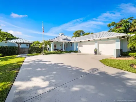 5714 SE Horseshoe Point Road Stuart FL 34997