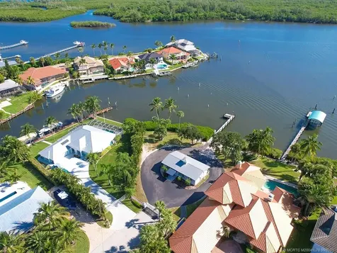 5714 SE Horseshoe Point Road Stuart FL 34997