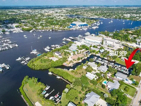 5714 SE Horseshoe Point Road Stuart FL 34997