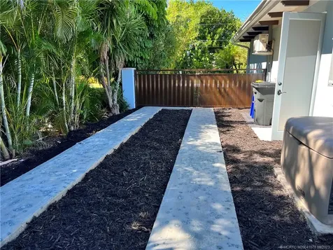 5714 SE Horseshoe Point Road Stuart FL 34997
