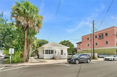 309 SE Denver Avenue Stuart FL 34994