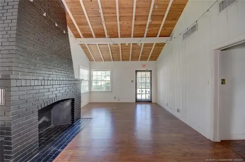 300 SE Detroit Avenue Stuart FL 34994