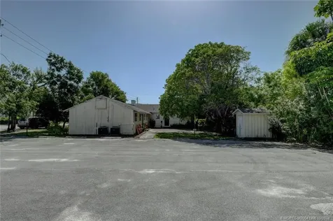 300 SE Detroit Avenue Stuart FL 34994