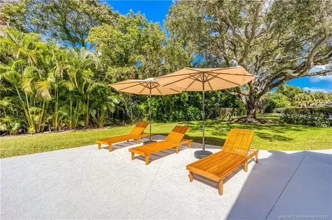 10 Ridgeland Drive Sewalls Point FL 34996