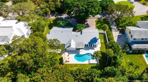 10 Ridgeland Drive Sewalls Point FL 34996