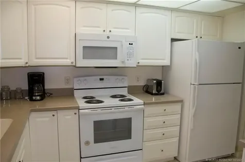 4620 NE Sandpebble Trace Stuart FL 34996