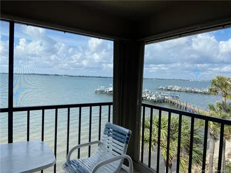 4620 NE Sandpebble Trace Stuart FL 34996