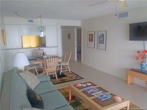 4620 NE Sandpebble Trace Stuart FL 34996