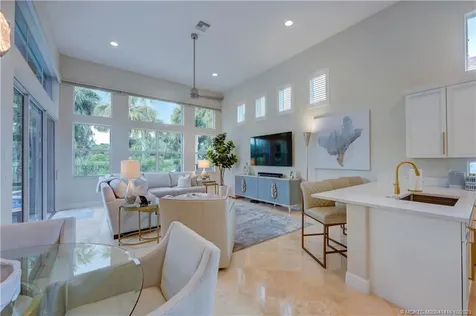 131 Abondance Drive Palm Beach Gardens FL 33410