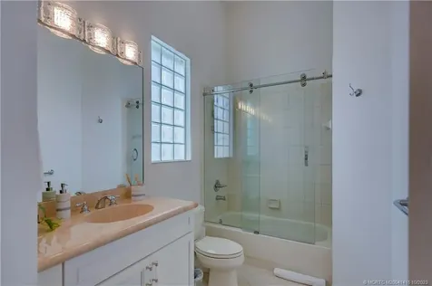 131 Abondance Drive Palm Beach Gardens FL 33410