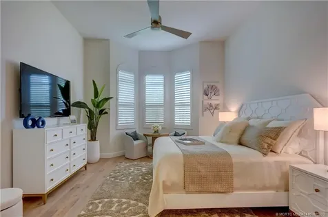 131 Abondance Drive Palm Beach Gardens FL 33410