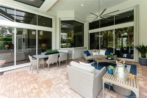 131 Abondance Drive Palm Beach Gardens FL 33410