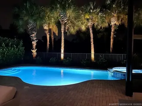 131 Abondance Drive Palm Beach Gardens FL 33410