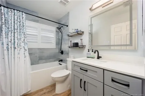 2470 SW Plymouth Way Stuart FL 34997